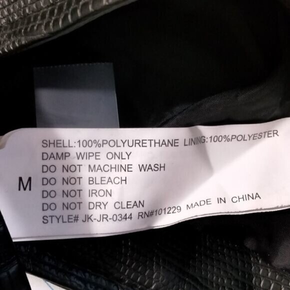 "Ashley outerwear" jacket 🧥  - Picture 7 of 7